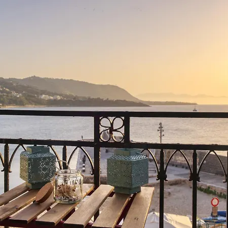 Devalu Casa Del Mare アパート チェファル