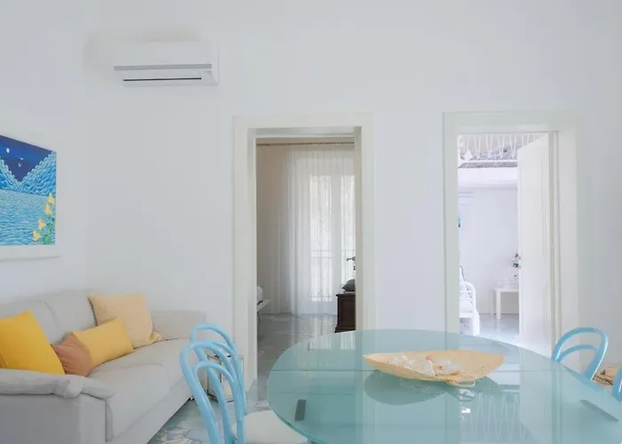 Devalu Casa Del Mare * チェファル