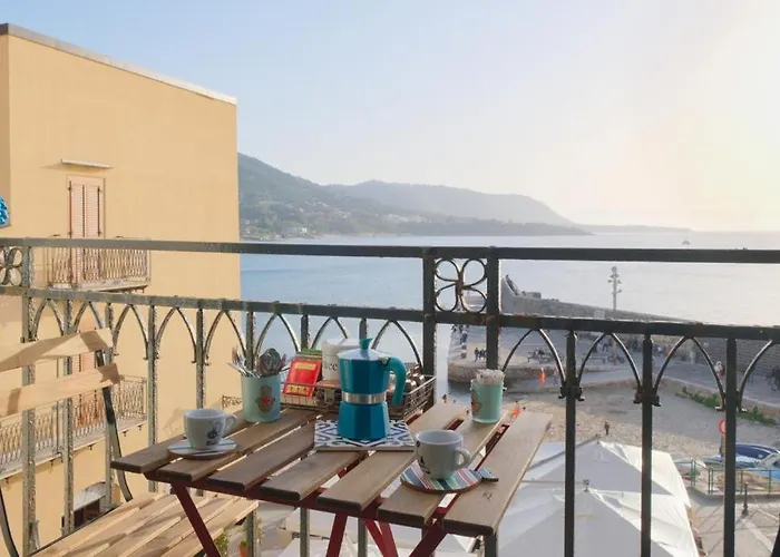 Devalu Casa Del Mare アパート