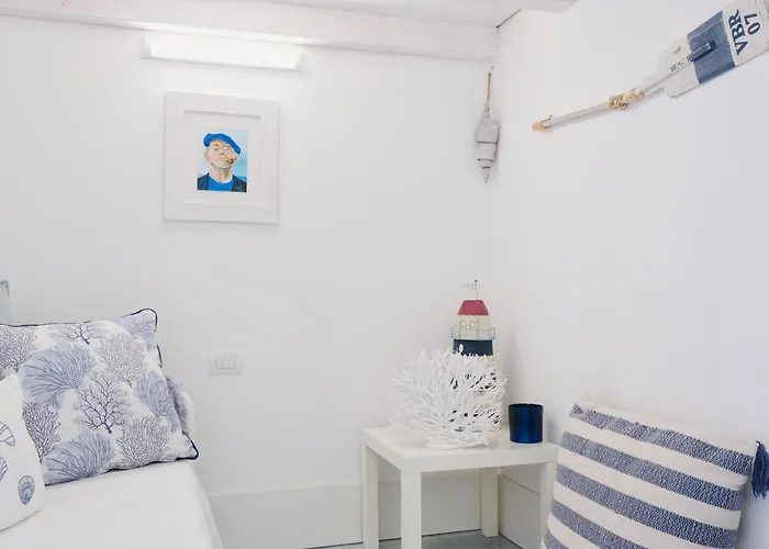 Devalu Casa Del Mare * チェファル